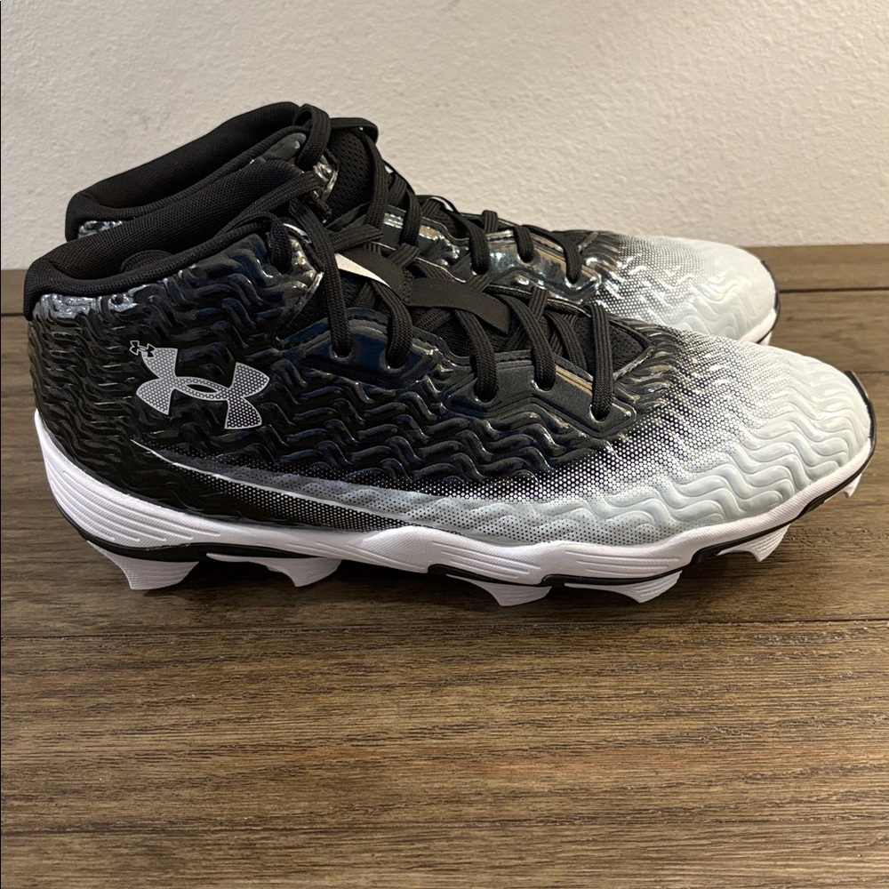NEW [Under Armour] UA Spotlight Hammer Black/White Football Cleats Men’s 9.5 - Picture 6 of 12